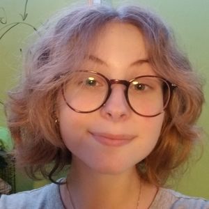 Meet your Posher, Maya